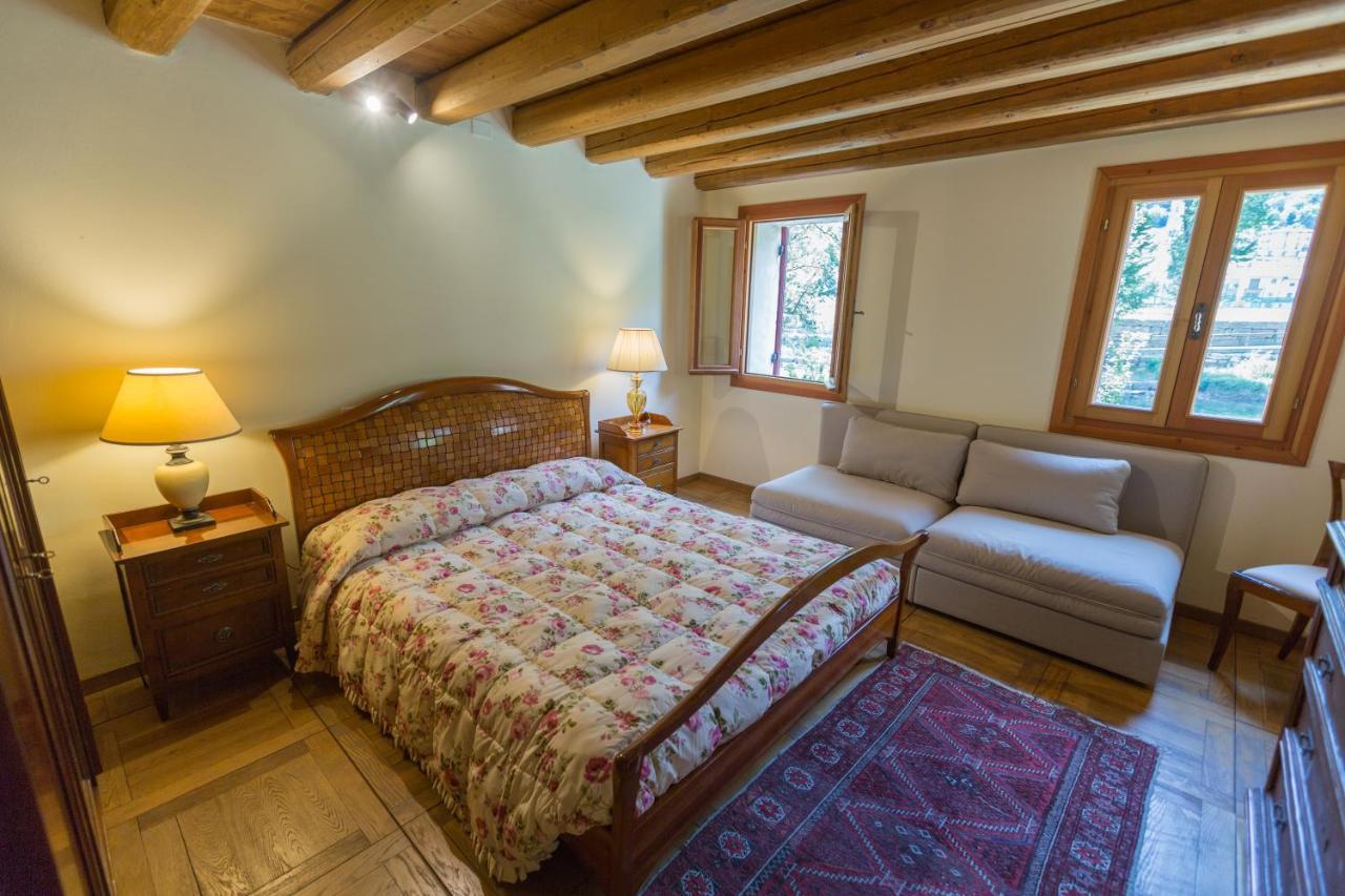 Casa Sul Fiume County House Bed and Breakfast Solagna Buitenkant foto